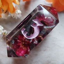 Load image into Gallery viewer, Lady of Thorns