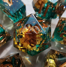 Load image into Gallery viewer, Amber Grove