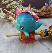 Load image into Gallery viewer, Lottie